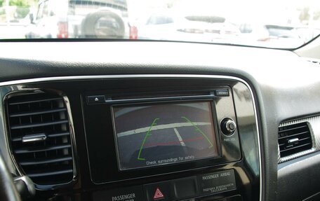 Mitsubishi Outlander III рестайлинг 3, 2015 год, 1 449 000 рублей, 16 фотография