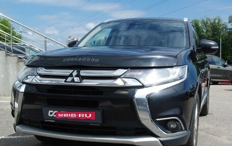 Mitsubishi Outlander III рестайлинг 3, 2015 год, 1 449 000 рублей, 24 фотография