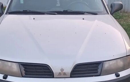 Mitsubishi Carisma I, 2002 год, 200 000 рублей, 1 фотография