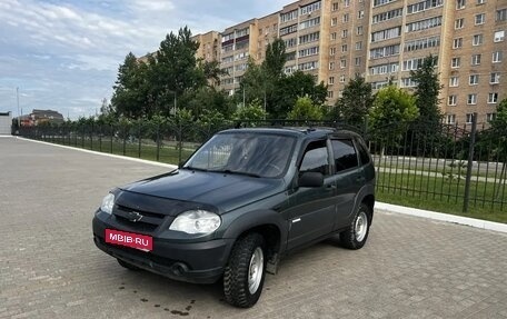 Chevrolet Niva I рестайлинг, 2011 год, 400 000 рублей, 1 фотография