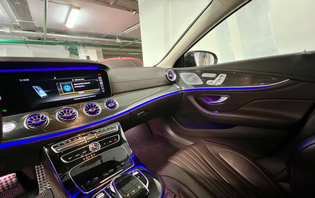 Mercedes-Benz CLS, 2020 год, 4 800 000 рублей, 9 фотография
