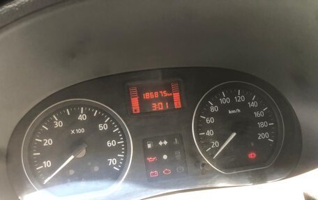 Nissan Almera, 2015 год, 350 000 рублей, 4 фотография