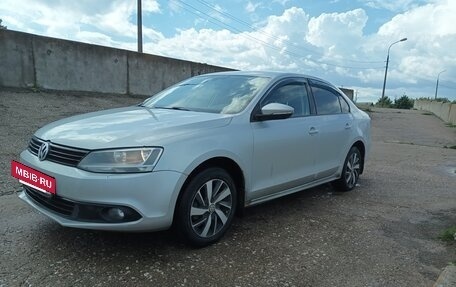 Volkswagen Jetta VI, 2012 год, 500 000 рублей, 4 фотография