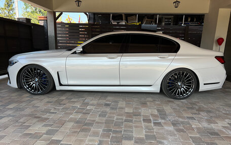 BMW 7 серия, 2016 год, 3 999 900 рублей, 10 фотография
