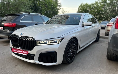 BMW 7 серия, 2016 год, 3 999 900 рублей, 11 фотография