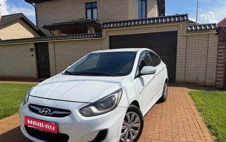 Hyundai Solaris II рестайлинг, 2013 год, 600 000 рублей, 6 фотография