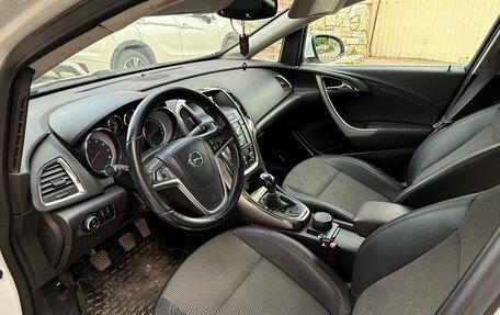 Opel Astra J, 2011 год, 712 000 рублей, 4 фотография
