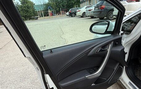 Opel Astra J, 2011 год, 712 000 рублей, 5 фотография