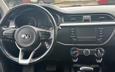 KIA Rio IV, 2018 год, 1 230 000 рублей, 5 фотография