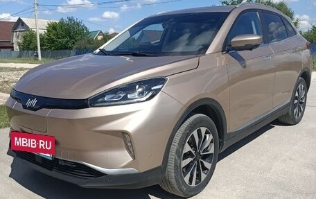 Weltmeister EX5, 2018 год, 1 850 000 рублей, 3 фотография
