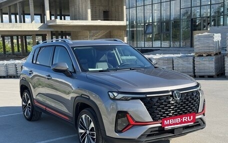 Changan CS35 Plus, 2024 год, 2 000 000 рублей, 4 фотография