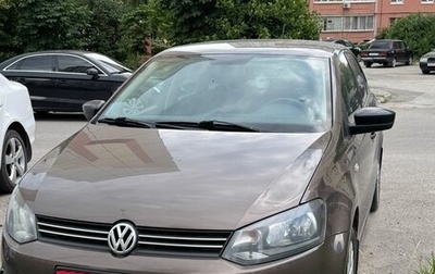 Volkswagen Polo VI (EU Market), 2014 год, 980 000 рублей, 1 фотография