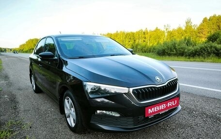 Skoda Rapid II, 2022 год, 1 730 000 рублей, 3 фотография