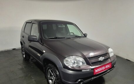 Chevrolet Niva I рестайлинг, 2017 год, 720 000 рублей, 3 фотография