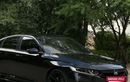Honda Accord IX рестайлинг, 2018 год, 2 100 000 рублей, 2 фотография