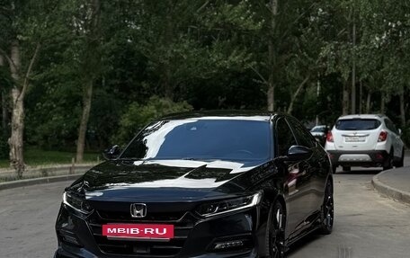 Honda Accord IX рестайлинг, 2018 год, 2 100 000 рублей, 9 фотография
