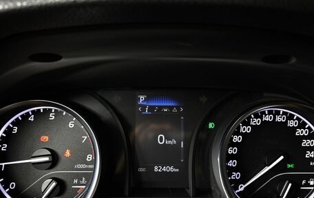 Toyota Camry, 2021 год, 3 350 000 рублей, 18 фотография