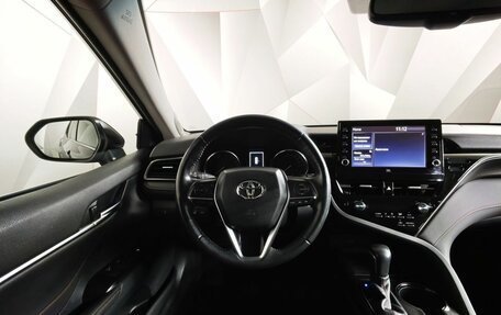 Toyota Camry, 2021 год, 3 350 000 рублей, 20 фотография