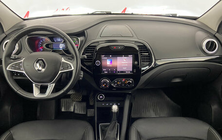 Renault Kaptur I рестайлинг, 2021 год, 1 790 000 рублей, 9 фотография