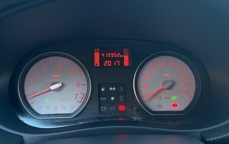 Renault Logan I, 2010 год, 370 000 рублей, 8 фотография