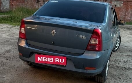 Renault Logan I, 2010 год, 370 000 рублей, 3 фотография