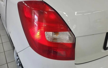 Skoda Fabia II, 2011 год, 530 000 рублей, 10 фотография