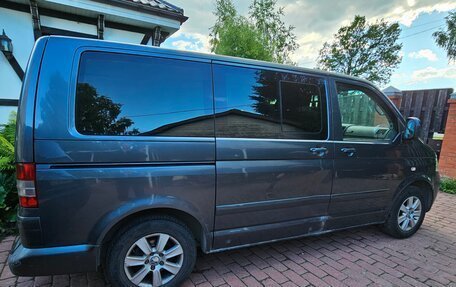 Volkswagen Multivan T5, 2009 год, 1 590 000 рублей, 4 фотография