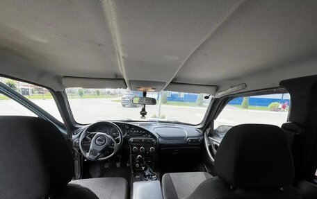 Chevrolet Niva I рестайлинг, 2011 год, 400 000 рублей, 5 фотография