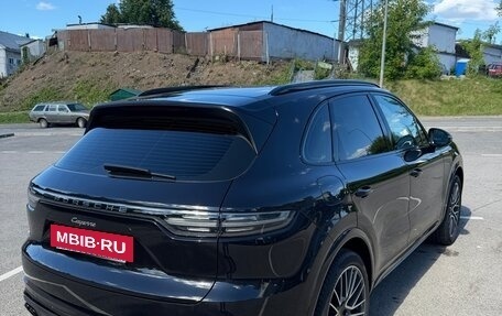 Porsche Cayenne III, 2018 год, 5 700 000 рублей, 4 фотография