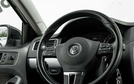Volkswagen Jetta VI, 2013 год, 1 050 000 рублей, 14 фотография