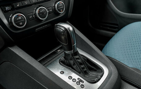Volkswagen Jetta VI, 2013 год, 1 050 000 рублей, 19 фотография