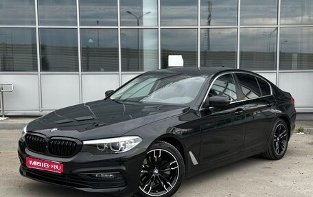 BMW 5 серия, 2019 год, 3 850 000 рублей, 1 фотография