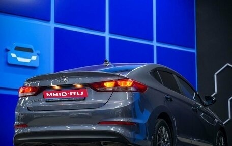 Hyundai Elantra VI рестайлинг, 2018 год, 1 510 000 рублей, 6 фотография