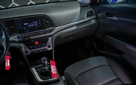 Hyundai Elantra VI рестайлинг, 2018 год, 1 510 000 рублей, 27 фотография