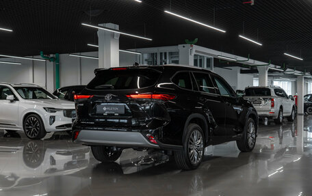 Toyota Highlander, 2026 год, 5 140 000 рублей, 4 фотография