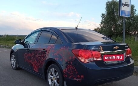 Chevrolet Cruze II, 2010 год, 599 000 рублей, 2 фотография