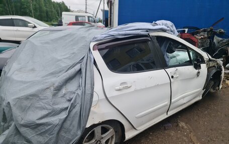 Peugeot 308 II, 2010 год, 135 000 рублей, 2 фотография