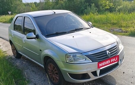 Renault Logan I, 2011 год, 400 000 рублей, 3 фотография