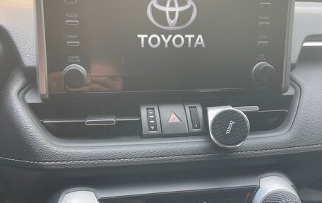 Toyota RAV4, 2021 год, 4 299 000 рублей, 16 фотография