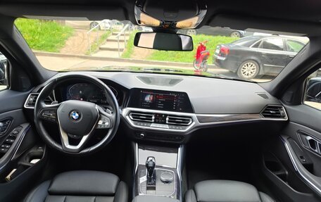 BMW 3 серия, 2021 год, 4 080 000 рублей, 10 фотография