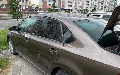 Volkswagen Polo VI (EU Market), 2014 год, 980 000 рублей, 2 фотография
