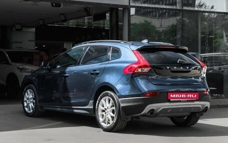 Volvo V40 Cross Country I, 2019 год, 2 500 000 рублей, 7 фотография