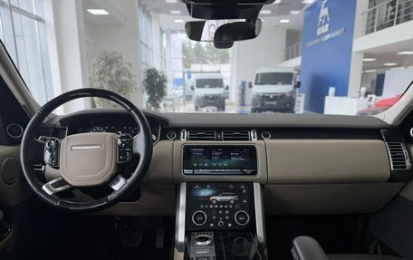 Land Rover Range Rover IV рестайлинг, 2020 год, 6 400 000 рублей, 17 фотография