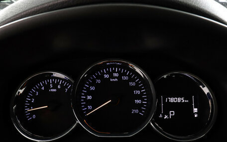 Renault Logan II, 2021 год, 985 000 рублей, 12 фотография
