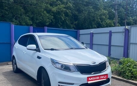 KIA Rio III рестайлинг, 2015 год, 1 300 000 рублей, 2 фотография