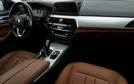 BMW 5 серия, 2019 год, 3 850 000 рублей, 5 фотография