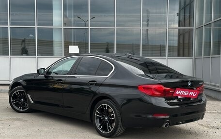 BMW 5 серия, 2019 год, 3 850 000 рублей, 3 фотография