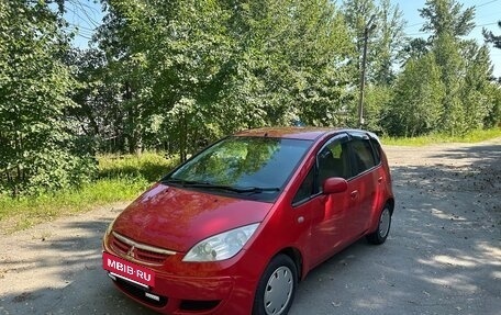 Mitsubishi Colt VI рестайлинг, 2005 год, 310 000 рублей, 21 фотография