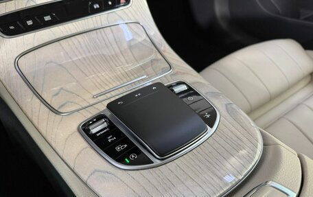 Mercedes-Benz E-Класс, 2021 год, 5 125 000 рублей, 19 фотография
