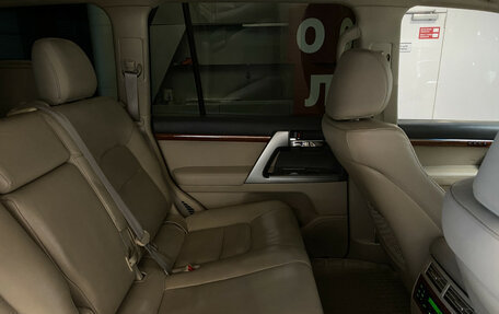 Toyota Land Cruiser 200, 2012 год, 3 340 000 рублей, 12 фотография